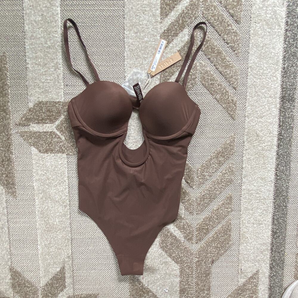 SKIMS Women’s XL One-Piece Bodysuit Adjustable Strap Brown Thong